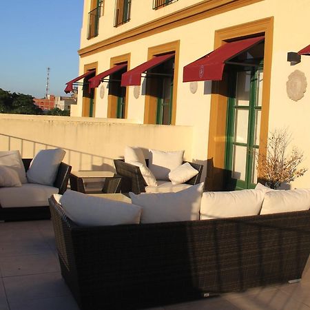Real Hotel Lujan Extérieur photo