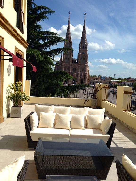 Real Hotel Lujan Chambre photo