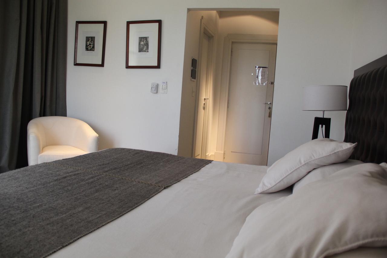 Real Hotel Lujan Extérieur photo