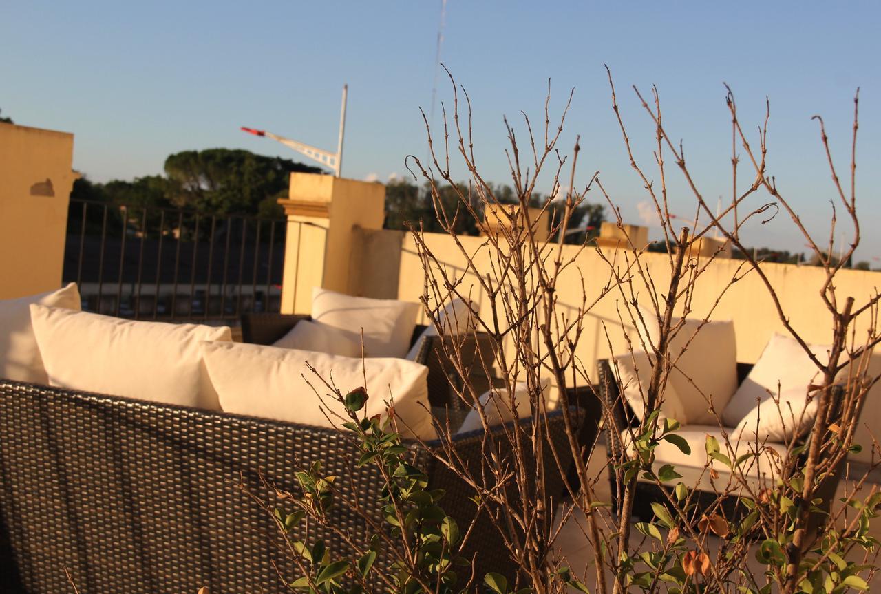 Real Hotel Lujan Extérieur photo